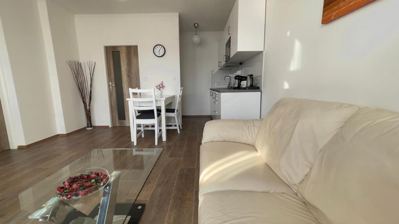 R&J apartmány Broumov Exterior foto